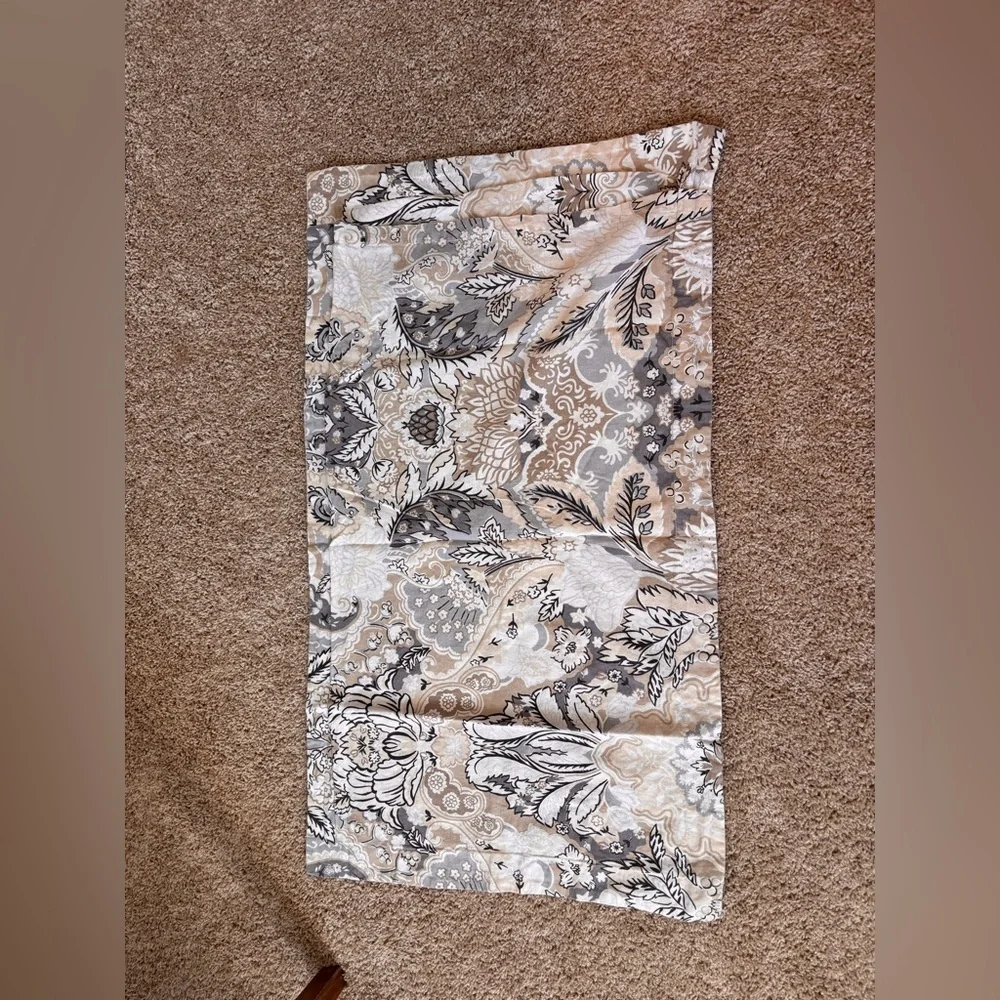 Pottery Barn Celeste King Size Pillow Cover